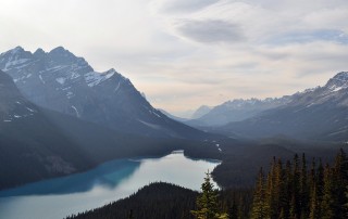 mountains-lake-canada