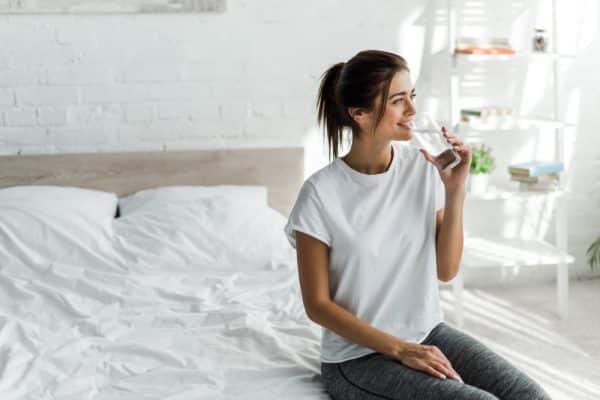 Hydration habits: start your morning with a glass of chilled water, keep a reusable bottle by your side as you conquer the day, and unwind in the evening with another refreshing refill